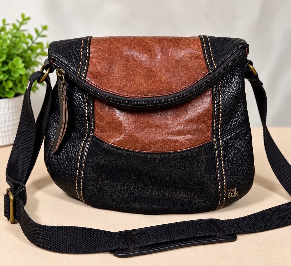 The Sak Crossbody Bag Brown Black Leather Suede Shoulder Purse Boho Adjustable